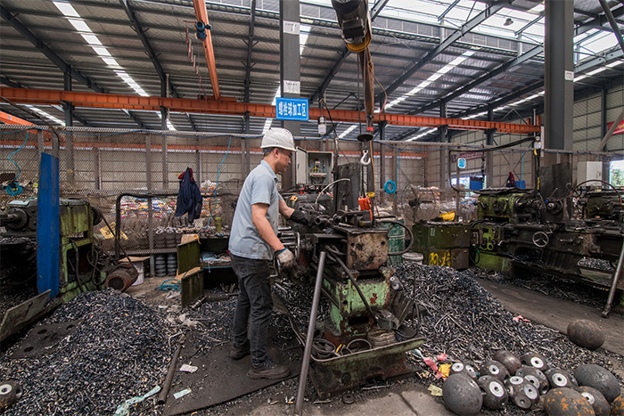 银川网架配件-螺栓球加工车间